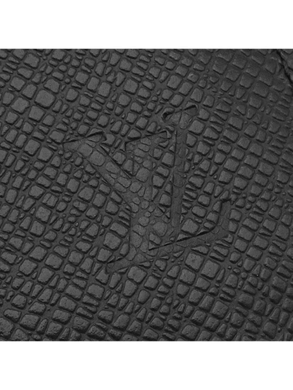 Louis Vuitton Wallet Portefeuille Brazza Taiga Black Silver Bifold